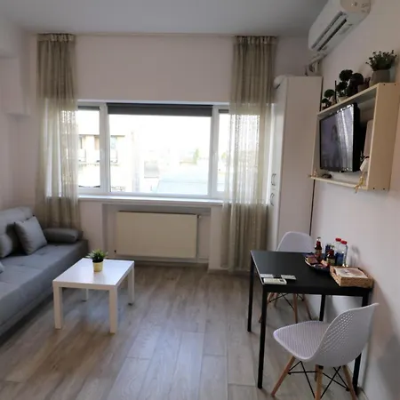 Cozy Deluxe - Old Town - Free Minibar *