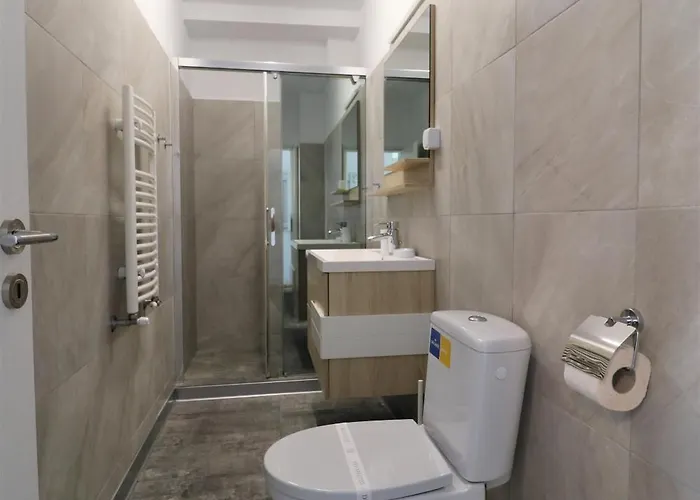 Cozy Deluxe - Old Town - Free Minibar Lejlighed Bukarest